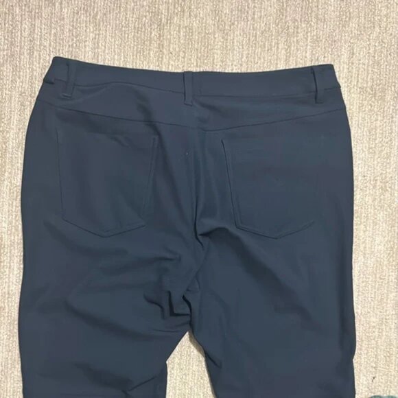 Lululemon Commission Pant Classic 32x32 Inseam Warpstreme True Navy Chinos - Picture 6 of 8